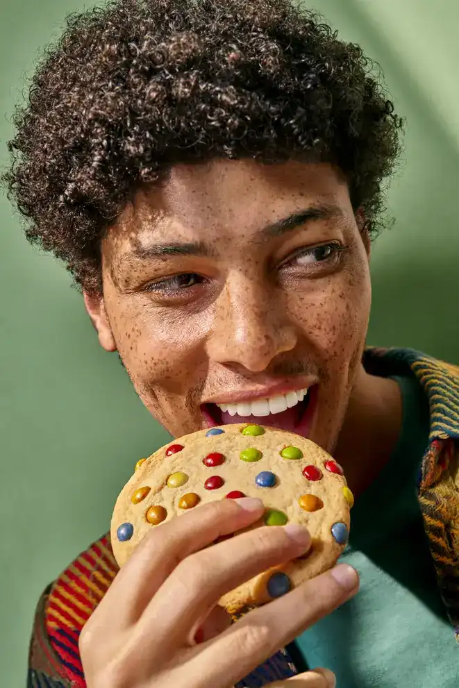 bite into cookie